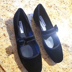 Chelsea and Violet London Mary Jane Flats